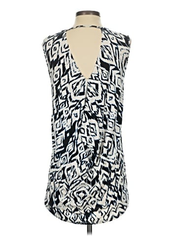 Tart Sleeveless Blouse (view 2)