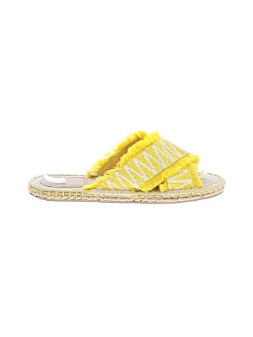 H&M Sandals (view 1)