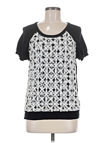 Moth Short Sleeve Top (view 1)