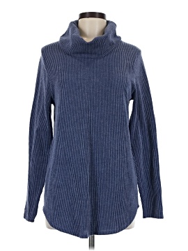 Leo & Nicole Turtleneck Sweater