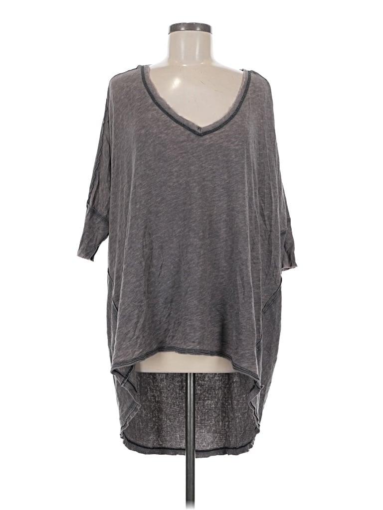 Pre-owned We The Free 3/4 Sleeve T-shirt In Gray