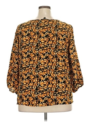 Adrienne Vittadini 3/4 Sleeve Blouse (view 2)