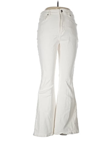 Elizabeth and James Jeans (view 1)