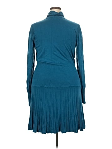 Venus Casual Dress (view 2)