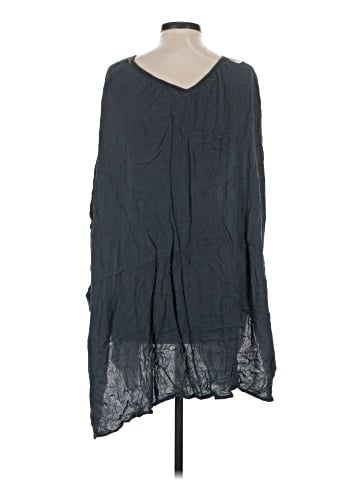 O'Neill 3/4 Sleeve Blouse (view 2)