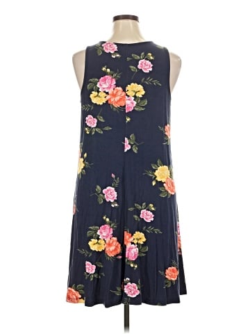Old Navy Casual Dress (view 2)