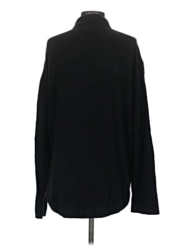 Gap Long Sleeve Button-Down Shirt (view 2)