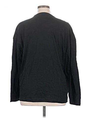 Victoria's Secret Long Sleeve T-Shirt (view 2)
