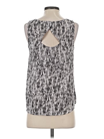 Cupcakes & Cashmere Sleeveless Blouse (view 2)
