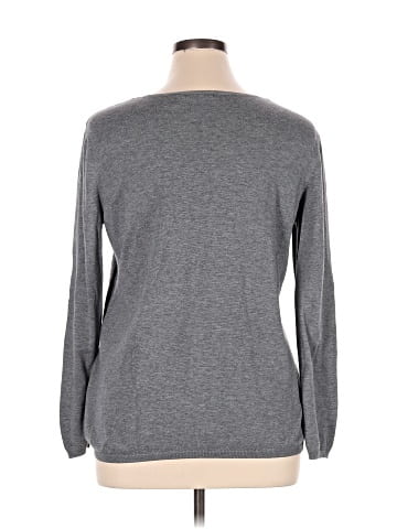 Daisy Fuentes Long Sleeve T-Shirt (view 2)