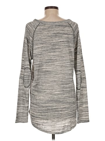 Cherish Long Sleeve Henley (view 2)