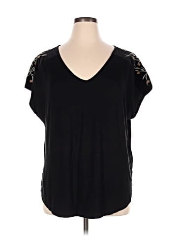 Knapp Studio Short Sleeve Top (view 1)
