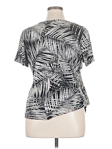 Croft & Barrow Short Sleeve T-Shirt (view 2)