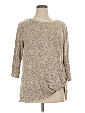 Chelsea & Theodore 3/4 Sleeve Top (view 1)