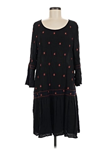 Hinge Casual Dress (view 1)