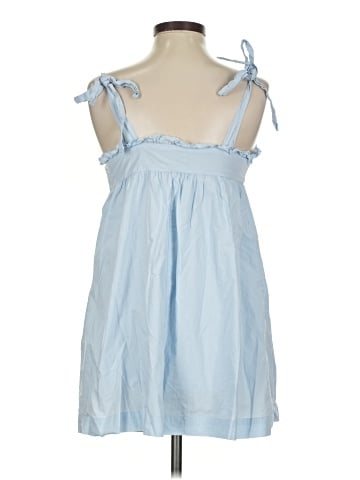 Urban Outfitters Casual Dress (view 2)