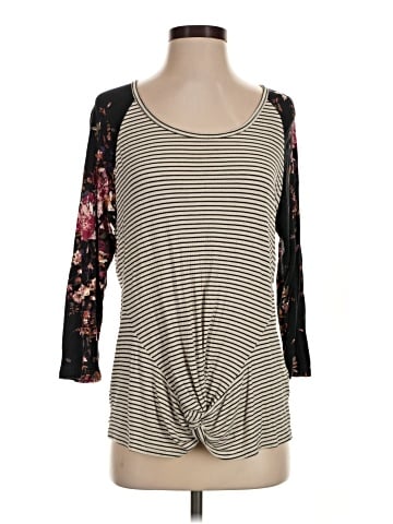 Eyeshadow 3/4 Sleeve Top (view 1)