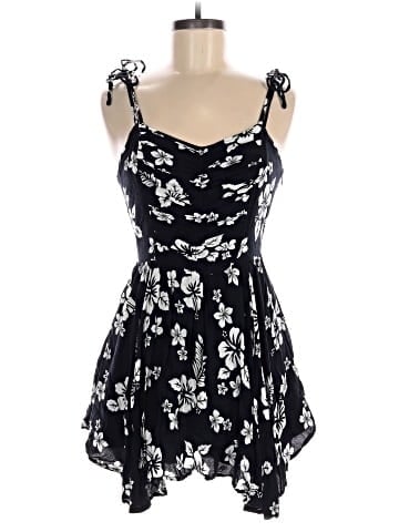 Urban Outfitters Cocktail Dress (view 1)