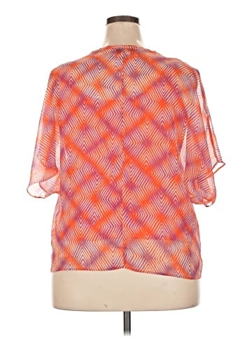 Lark Lane Short Sleeve Blouse (view 2)