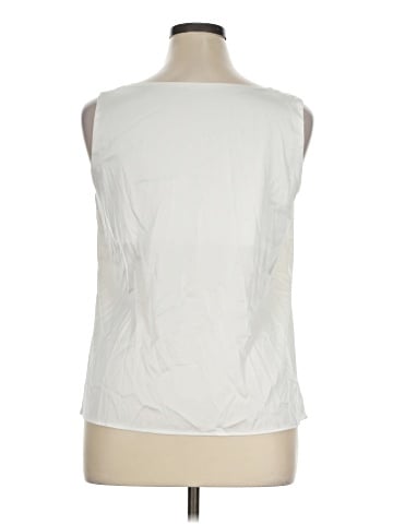 Unbranded Sleeveless Blouse (view 2)
