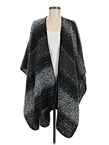 Woolrich Poncho (view 1)