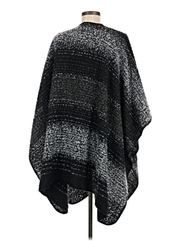 Woolrich Poncho (view 2)