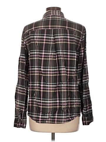 Maurices Long Sleeve Button-Down Shirt (view 2)
