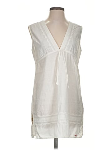 Limited Edition Sleeveless Blouse (view 1)