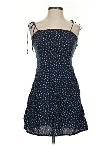 Old Navy Casual Dress (view 1)