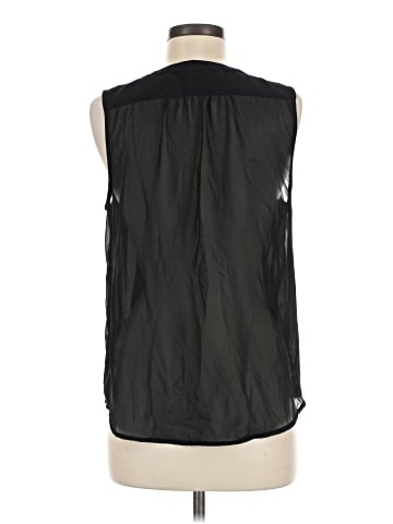 American Eagle Outfitters Sleeveless Button-Down Shirt (view 2)