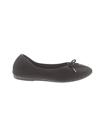 Unbranded Flats (view 1)