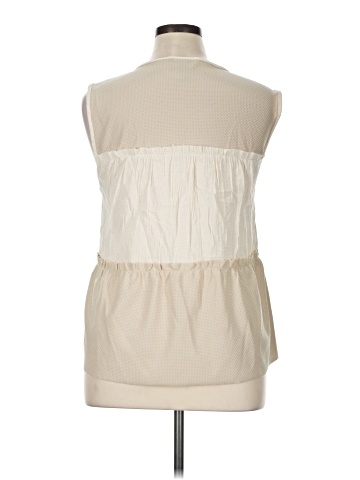 Daytrip Sleeveless Blouse (view 2)