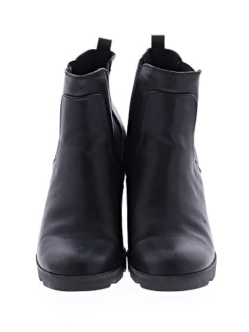 X-Appeal Ankle Boots (view 2)