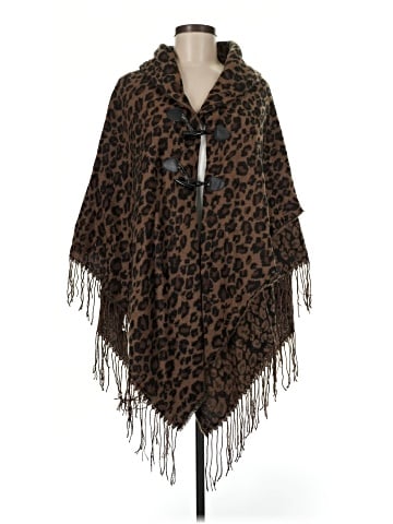 Collection Eighteen Poncho (view 1)