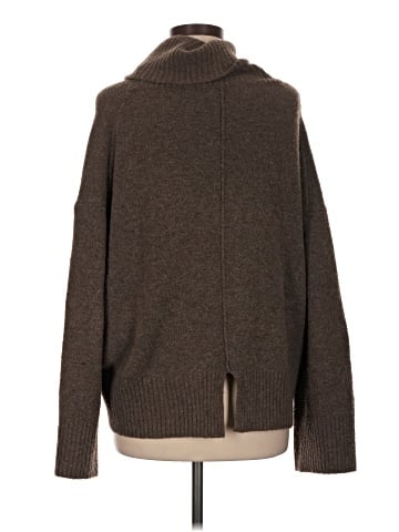 Pull&Bear Turtleneck Sweater (view 2)