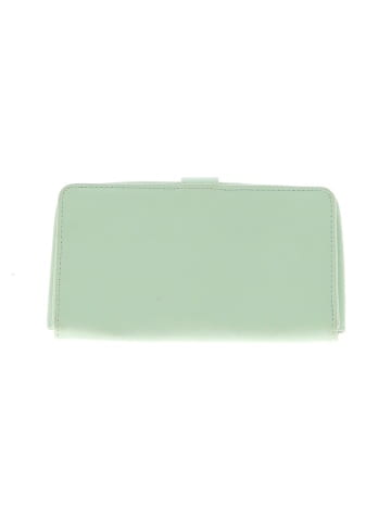 Unbranded Wallet (view 2)