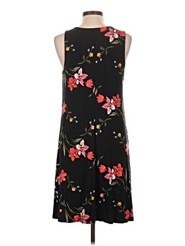 Old Navy Casual Dress (view 2)