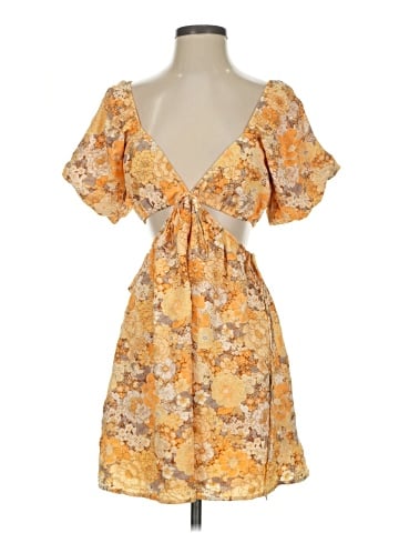 Forever 21 Casual Dress (view 1)