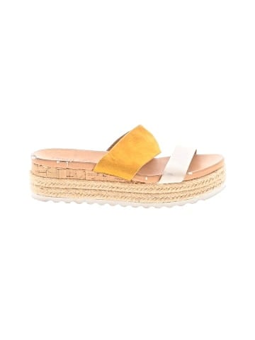 Chinese Laundry Wedges (view 1)