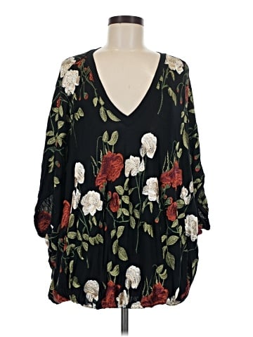 Akemi + Kin 3/4 Sleeve Blouse (view 1)