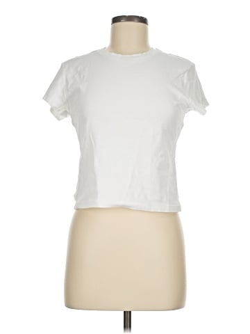 Uniqlo Short Sleeve T-Shirt (view 1)