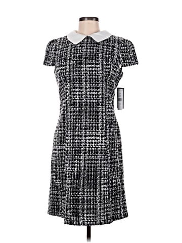 Julia Jordan Casual Dress (view 1)