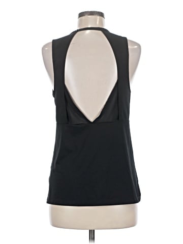 Nike Sleeveless Top (view 2)