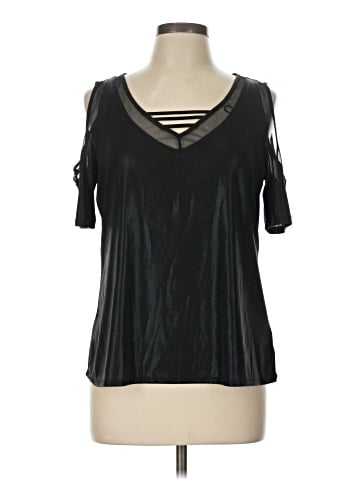 Rock & Republic Short Sleeve Top (view 1)