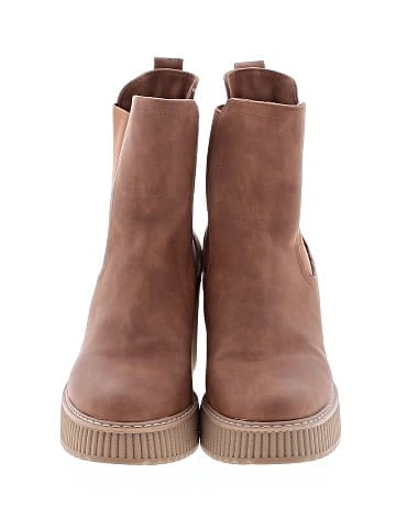 DV by Dolce Vita Ankle Boots (view 2)