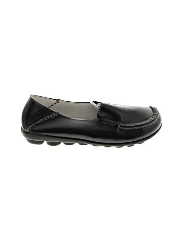 Unbranded Flats (view 1)