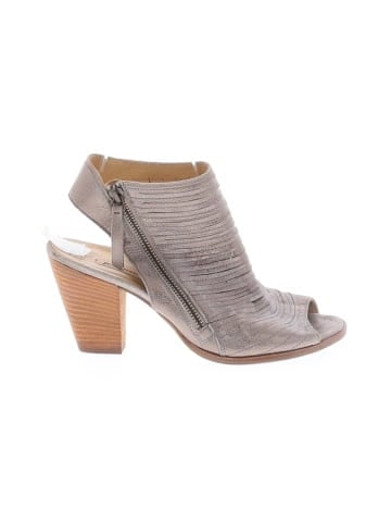 Paul Green Heels (view 1)