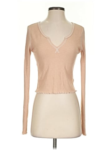 American Eagle Outfitters Long Sleeve T-Shirt (view 1)