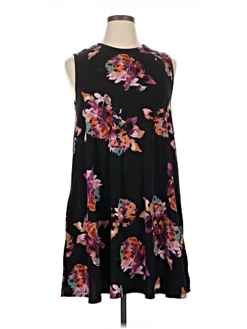 Nicole Miller New York Casual Dress (view 1)