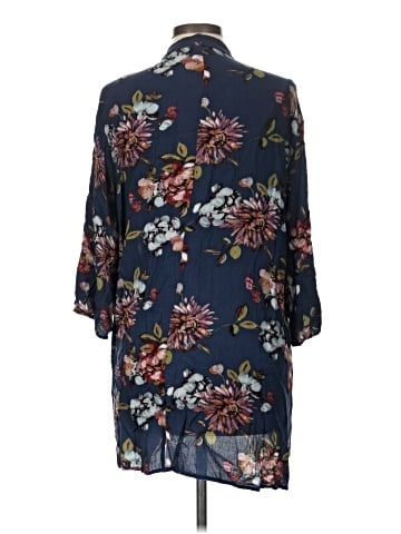 Pink Clover Kimono (view 2)